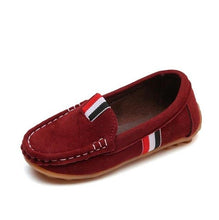 Cargar imagen en el visor de la galería, Chaussure décontracté mocassins pour enfant garçon Costard™ Chaussure décontracté mocassins de haute qualité pour enfants, chaussure décontracté , chaussure décontracté pour enfant, chaussure décontracté pour fille, chaussure décontracté pour garçon, chaussure souple pour fille, chaussure souple pour garçon, chaussure légère pour fille, chaussure légère pour garçon, mocassins pour fille , mocassins pour garçon chaussure fille/garçon