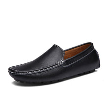Load image into Gallery viewer, Godasse, chaussure classique décontracté, mocassins en cuir pour homme, chaussure de bateau, chaussure décontracté pour homme, chaussure en cuir, mocassins décontracté pour homme, mocassins en cuir pour homme, chaussure légère, chaussure décontracté, mocassins souple, chaussure de conduite, chaussure de mariage,