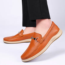 Загрузить изображение в средство просмотра галереи, Godasse de luxe, mocassins classique de qualité, chaussure classique en cuir, chaussure de business pour homme, chaussure de luxe pour homme, godasse chaussure classique pour homme, chaussure classique de qualité, chaussure classique de bureau, chaussure légère en cuir pour homme, chaussure classique pour mariage,