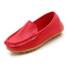 Charger l&#39;image dans la galerie, Chaussure décontracté mocassins pour enfant garçon Costard™ Chaussure décontracté mocassins de haute qualité pour enfants, chaussure décontracté , chaussure décontracté pour enfant, chaussure décontracté pour fille, chaussure décontracté pour garçon, chaussure souple pour fille, chaussure souple pour garçon,  chaussure légère pour fille, chaussure légère pour garçon, mocassins pour fille , mocassins pour garçon chaussure fille/garçon
